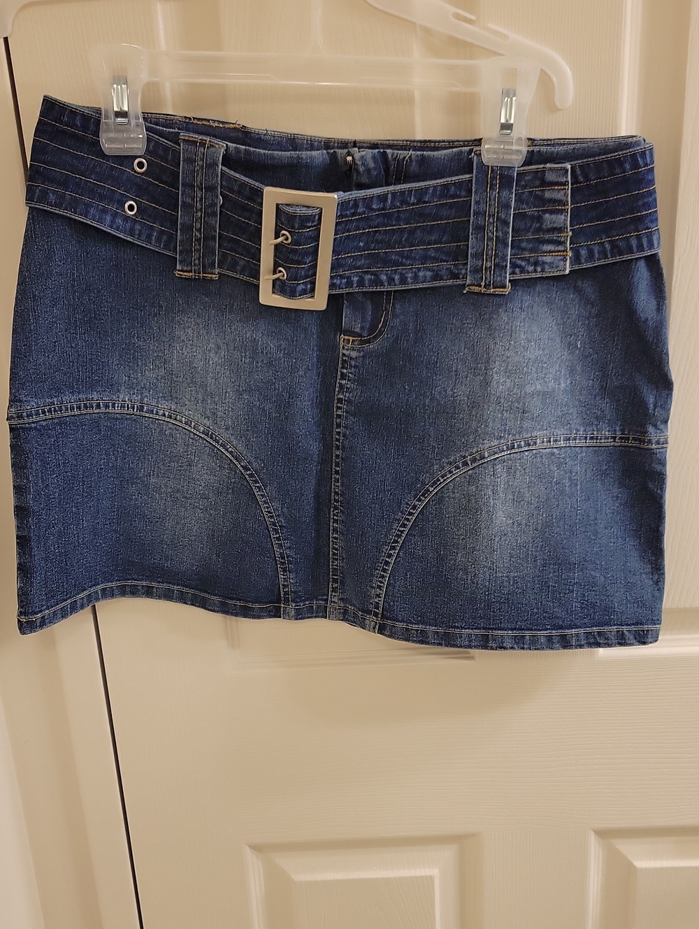 Classic Blue Denim Mini Skirt with Wide Belt